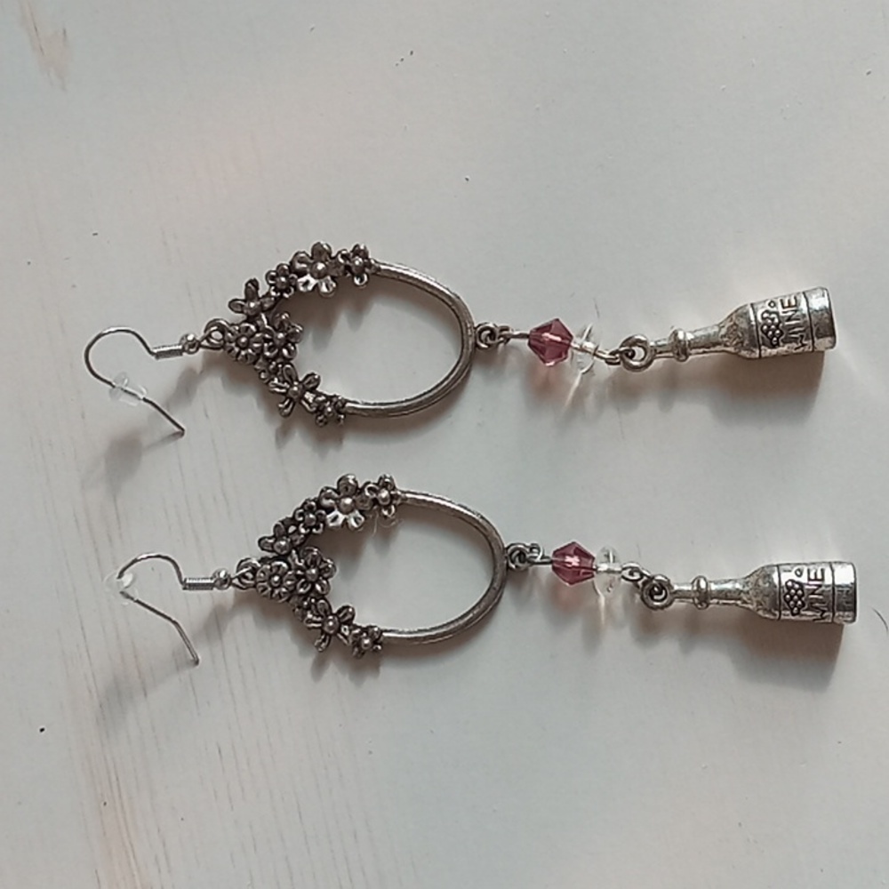 Beautiful Wine in the garden earrings